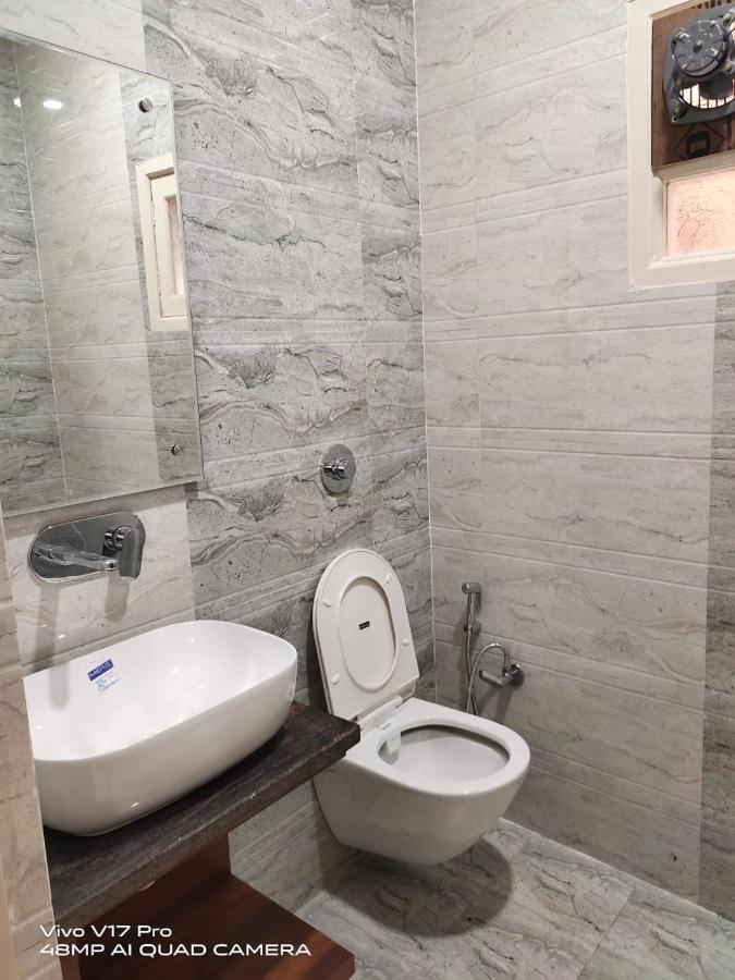Jasneet Homestay Amritsar Bagian luar foto