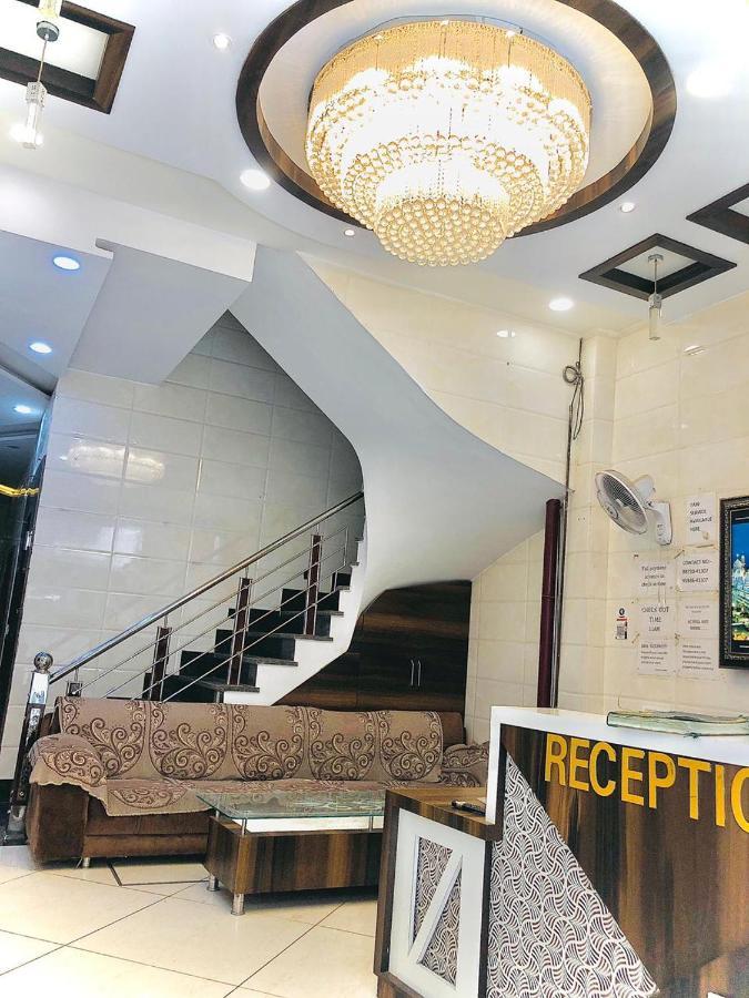 Jasneet Homestay Amritsar Bagian luar foto